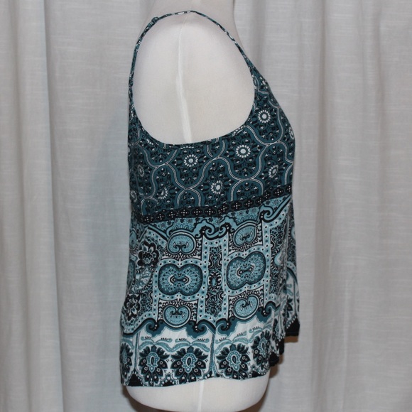 Blue Floral Francesca’s Tank Top - Picture 3 of 4